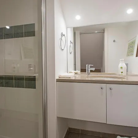 아파트 Downtown Boutique Duplex *