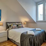 Downtown Boutique Duplex * Lisboa