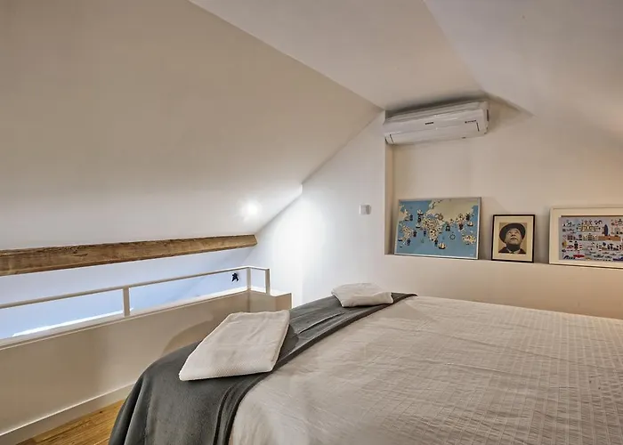 Downtown Boutique Duplex Apartman