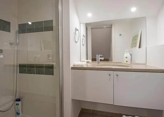 Daire Downtown Boutique Duplex *